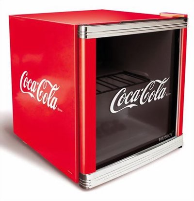 Roter Husky Flaschenkühlschrank im Coca-Cola-Design mit Glastür